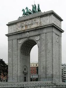 Madrid_Arco_de_la_Victoria01