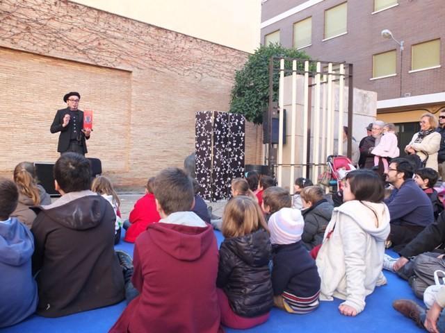 Espectáculo infantil y visita familiar al Museo de Medallística. 07/12/2013. AYUNTAMIENTO DE NULES