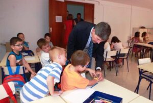 Alfonso Bataller en el CEIP Manel García.