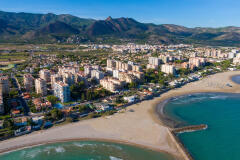 benicassim incrementa ofertas playas