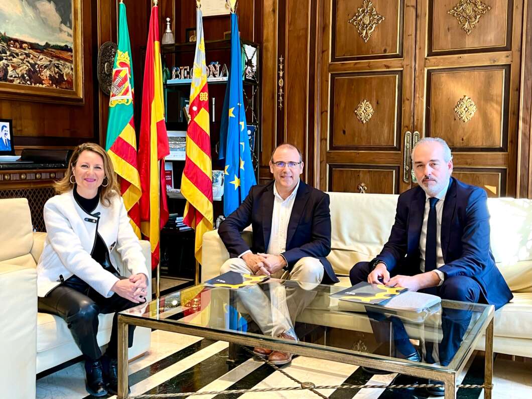 Begoña Carrasco Carmelo Martínez Ayuntamiento