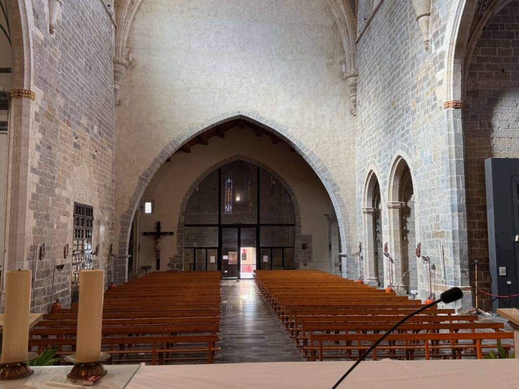 Sant Mateu. Arciprestal del Siglo XIII reformada en el XVIII. Turisme Comunitat valenciana