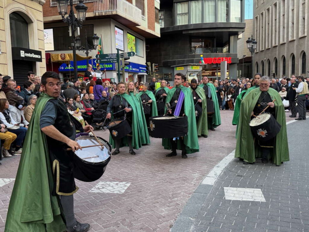 Cofradía de Tambores. Historia fundacional de  Pregó Magdalena 2025