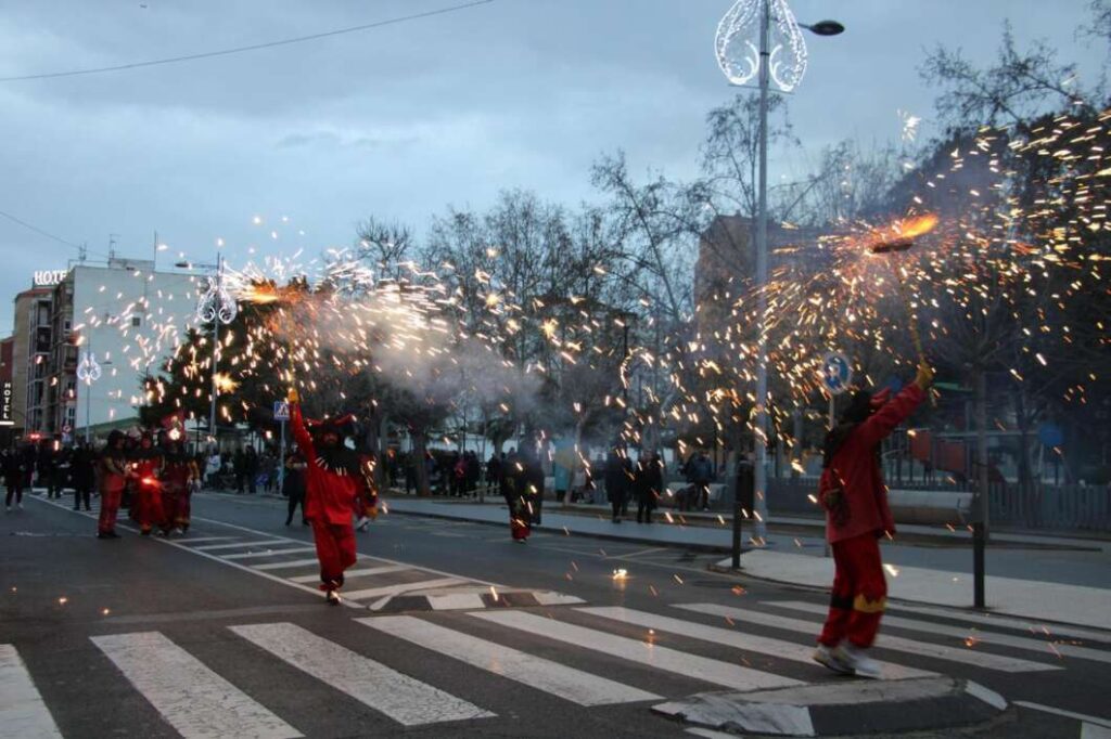 El Grao cierra un Carnaval histórico con récord de participación