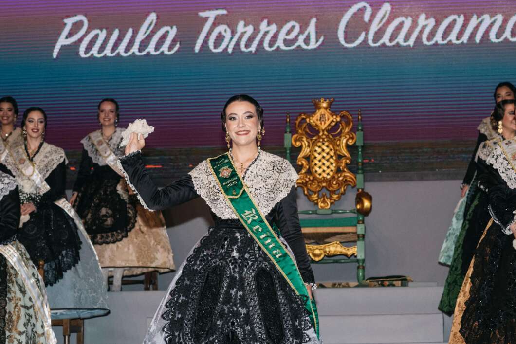 Galanía Reina de las Fiestas Paula Torres 080325