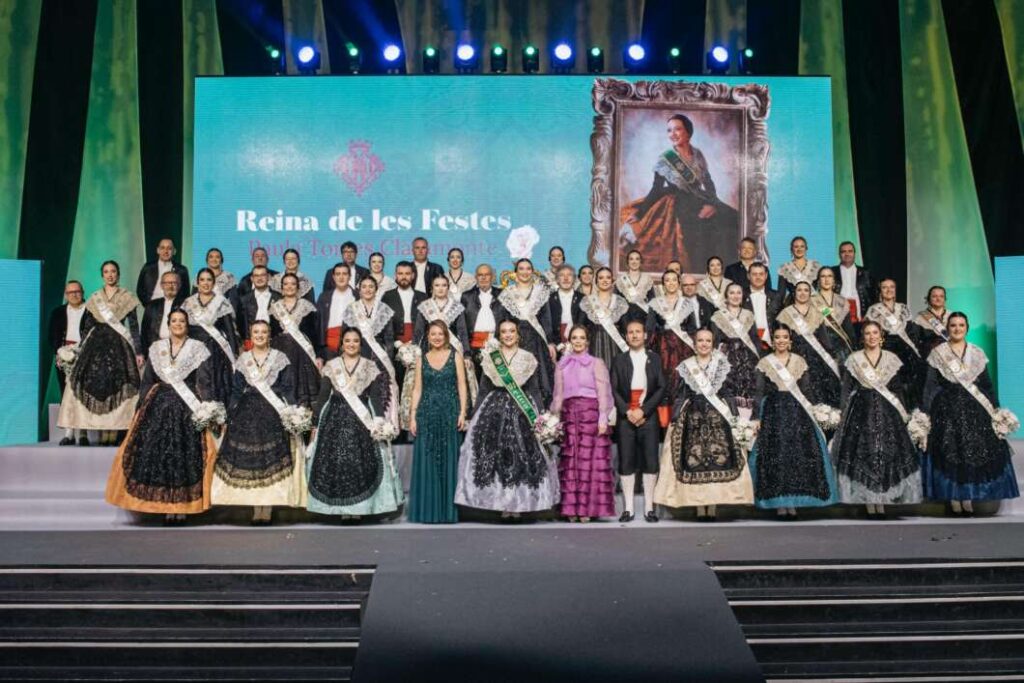 Galanía Reina de las Fiestas Paula Torres 080325