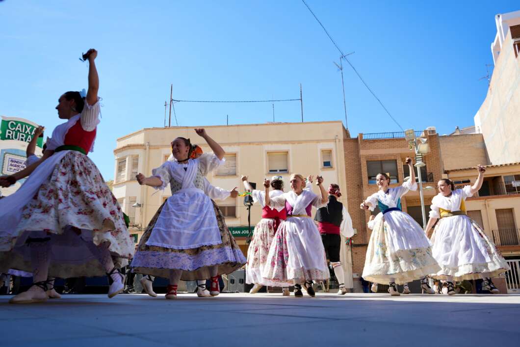 grup de danses ajudes alcora associacions locals