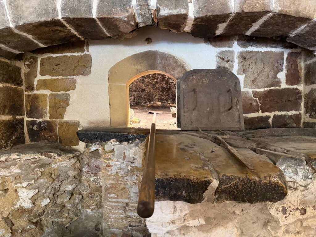 Horno medieval de Sant Mateu s.XIV. Tourist Info