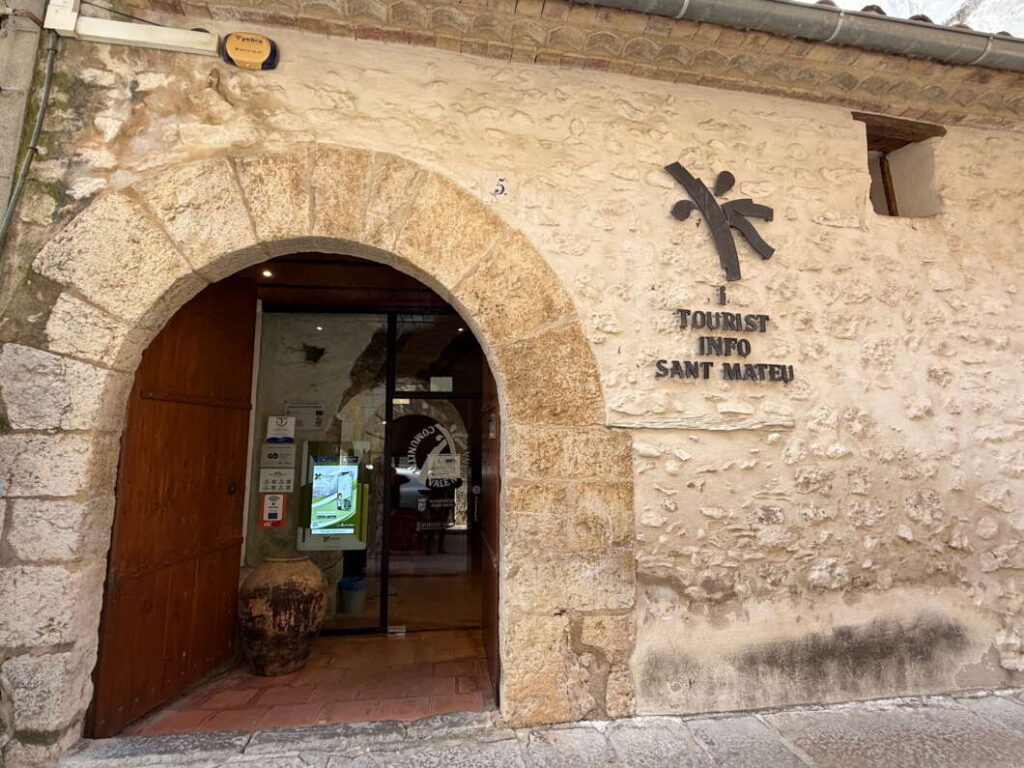 Horno medieval de Sant Mateu s.XIV. Tourist Info