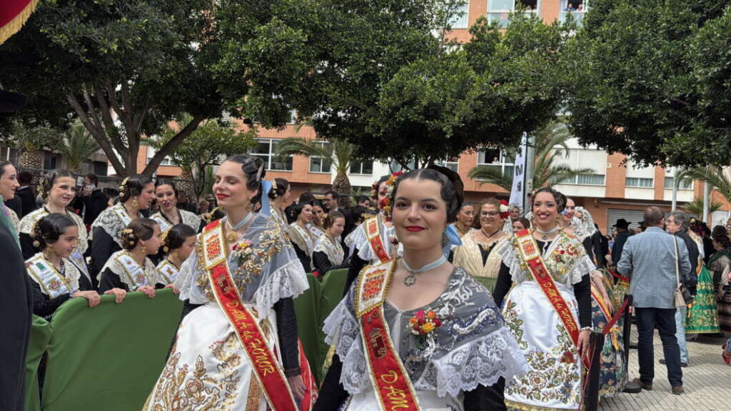 REinas de la Huerta de Murcia. Mascletà Pibierzo 220325. Magdalena 2025