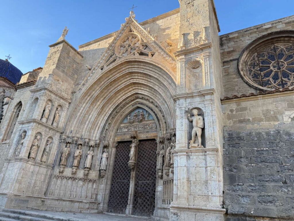 Morella. Viaje Turisme Comunitat Valenciana Els Ports y Maestrat 2025