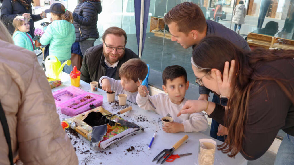 onda celebra el dia del arbol con actividades familiares que fomentan la sostenibilidad taller niños